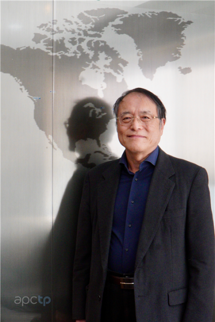 아태이론물리센터 사사키 미사오 소장