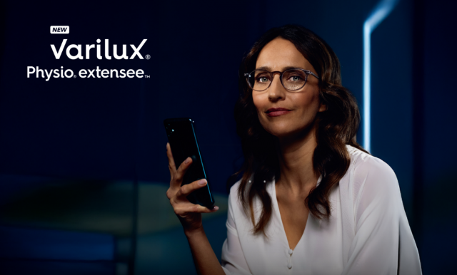 글로벌 안경렌즈 전문기업 에실로코리아가 차세대 누진렌즈 ‘바리락스 피지오 익스텐시’ 출시를 기념해 소비자와 안경사 대상 누진렌즈 인식 제고 캠페인을 진행했다