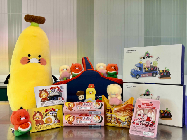 GS25가 말(馬) 일러스트 디자인이 담긴 ‘춘식이 컬래버 간편식 7종’을 2026년 1월 6일에 출시한다