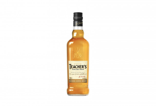 GS25에서 선보인 1만원대 가성비 위스키 ‘티처스’ 상품