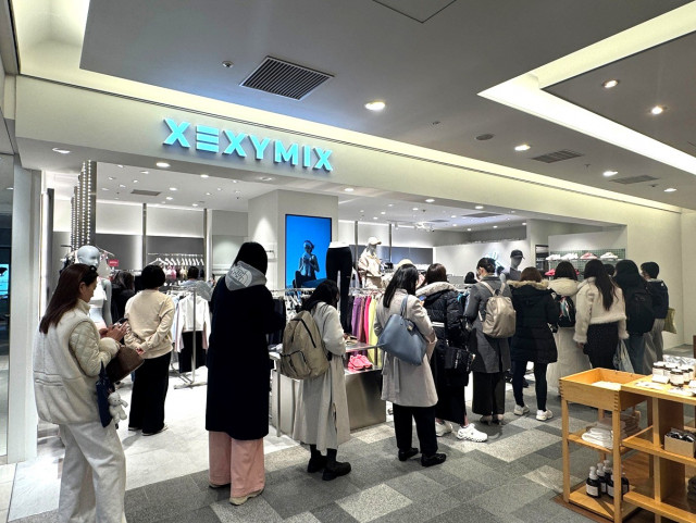 젝시믹스 오모테산도힐스 매장 전경