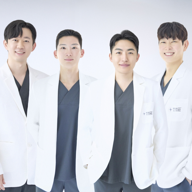 뷰티스톤의원 서울대 전문의 의료진 4인. 뷰티스톤의원은 서울 홍대·합정역 인근에 위치했으며, 레이저 제모·리프팅·필러·보톡스 등 피부과 전문의가 직접 시술하는 클리닉이다