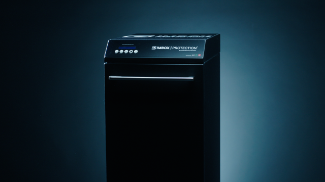 임박스 프로텍션(IMBOX Protection)이 4월 19일까지 잠실 롯데월드몰 1층에서 개최되는 ‘러닝 부트 캠프’에서 독자적인 신발 발수 코팅 서비스를 선보인다