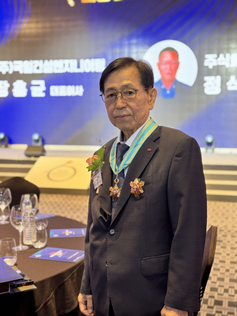 문엔지니어링 김성만 대표이사가 ‘2026 엔지니어링의 날 기념식’에서 대한민국 엔지니어링 산업 발전에 기여한 공로로 ‘은탑산업훈장’을 수훈했다